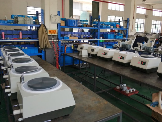 金相拋光機(jī)車間裝配實(shí)景